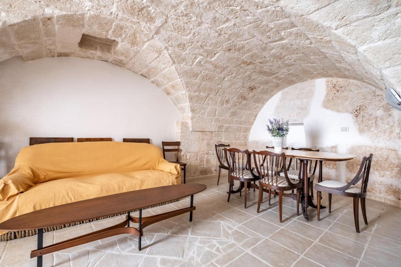 Dimora Lucrezia - Big & Central Apatment With Parking Ostuni Exterior foto