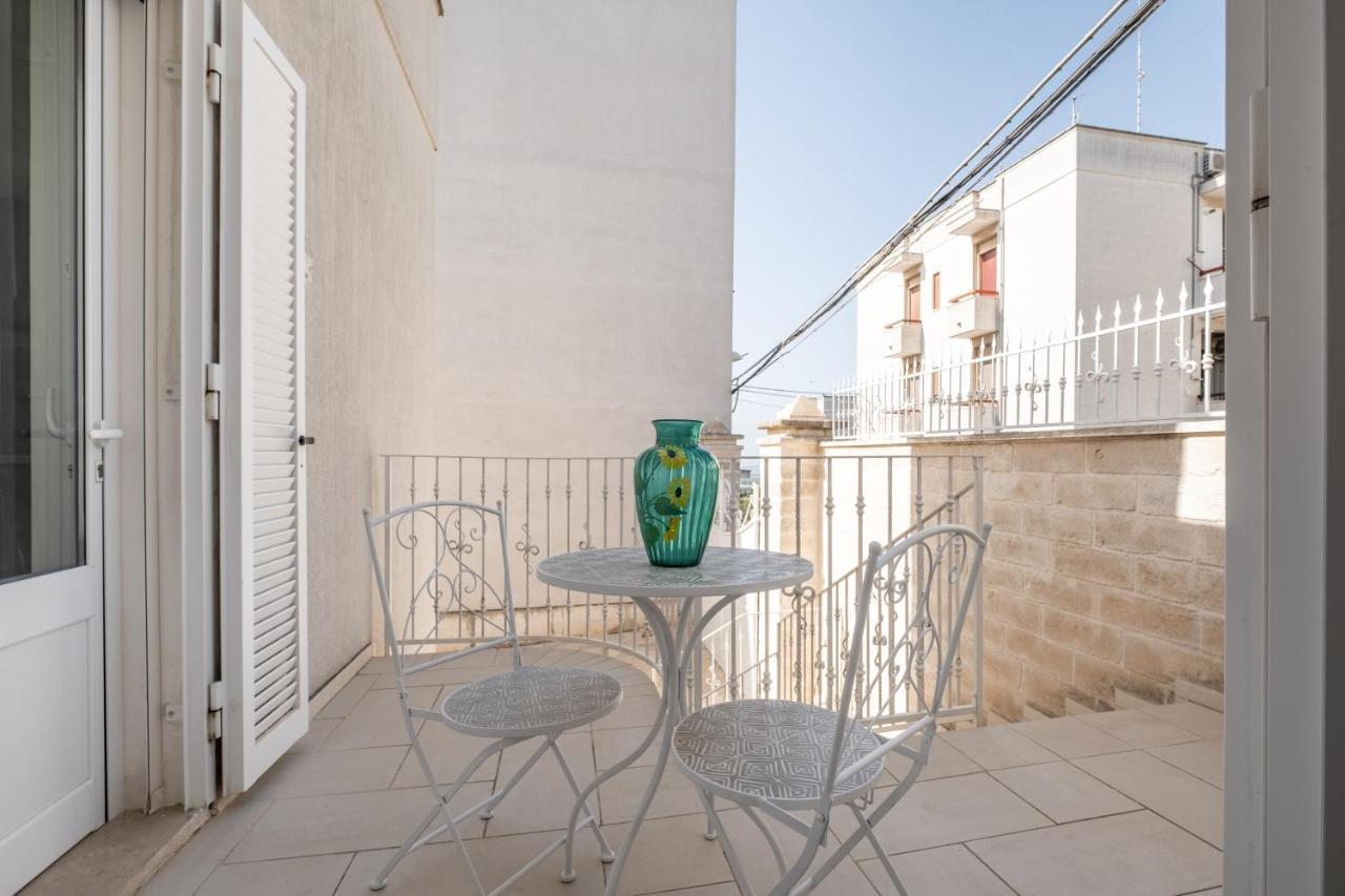 Dimora Lucrezia - Big & Central Apatment With Parking Ostuni Exterior foto
